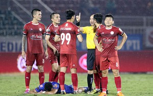 CLB TPHCM vỡ mộng lật ngôi của Hà Nội: Đừng tiếc, thầy Chung!