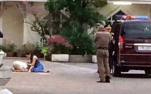 Hoàng tử Thái Lan từng quỳ lạy tiễn biệt mẹ giờ ra sao khi xuất hiện thêm hai người mẹ kế?