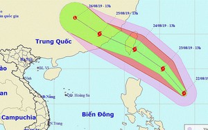 Xuất hiện bão giật cấp 11 gần biển Đông