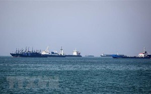 Iran bắt giữ tàu nghi buôn lậu nhiên liệu, chở gần 284.000 lít dầu
