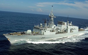 Chiến hạm Canada đi qua eo biển Đài Loan, chuẩn bị tiến vào Biển Đông