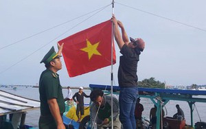 3.000 lá cờ Tổ quốc trao tặng ngư dân Phú Quốc
