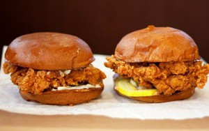 Dự đoán sai nhu cầu, khách ùn ùn kéo đến, cơn sốt bất ngờ khiến Popeyes đưa ra chiến dịch marketing lạ lùng, càng khiến khách hàng cuồng hơn