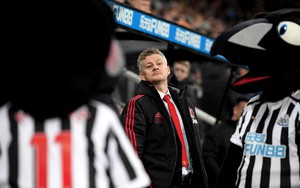 MU đấu Newcastle, ngày Solskjaer tự cứu mình...