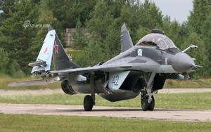 [ẢNH] Nga thay đổi vị trí đóng quân của MiG-29K, dấu chấm hết cho tàu sân bay Đô đốc Kuznetsov?