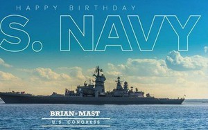 Nghị sĩ Mỹ lấy ảnh chiến hạm Nga chúc mừng sinh nhật Hải quân Mỹ