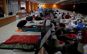 Trung tâm sơ tán Nhật hứng bão chỉ trích vì từ chối người vô gia cư