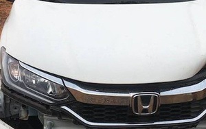 Bác sĩ điều khiển ôtô gây tai nạn, khiến 2 phụ nữ bị thương nặng rồi bỏ chạy