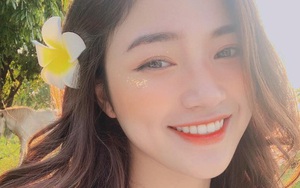 Nữ giảng viên xinh đẹp được ví như bản sao của Hòa Minzy, đến bố mẹ cũng nhầm ảnh ca sĩ là con mình