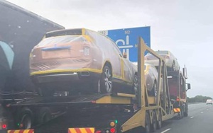 Sau 19 xe Rolls-Royce, vua châu Phi chi núi tiền 'tậu' hàng trăm chiếc BMW?