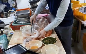 Thâm nhập cửa hàng bán đồ ăn online của Hàn Quốc: Nhếch nhác đến nỗi lên nấm mốc, nghi sử dụng lại đồ ăn thừa của khách