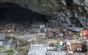 Ngôi làng đặc biệt của Trung Quốc: Khép kín hoàn toàn trong một hang động khổng lồ, chứa một trường học và khu du lịch sinh thái