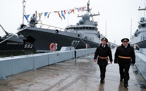 Bộ Quốc phòng Nga tự tay "bóp" các nhà sản xuất tàu tên lửa Karakurt Đề án 22800?
