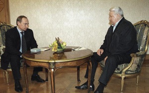 ‘Tôi sẽ rời đi, xin lỗi các bạn!’: Đây là cách ông Yeltsin từ chức cách đây 20 năm