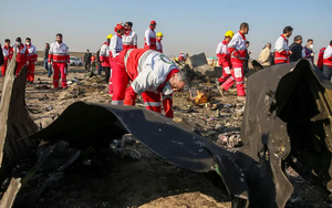 Máy bay Ukraine bị bắn hạ: Người đàn ông thoát khỏi "lưỡi hái tử thần" vì muốn ngắm cảnh Iran