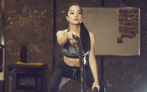 Nhà thiết kế Thùy Victory khoe vóc dáng gợi cảm ở phòng tập gym