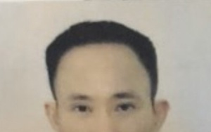 Kẻ nghi ôm lựu đạn cố thủ ở Sài Gòn bị bắt cùng khẩu súng K54 và 1 trái lựu đạn