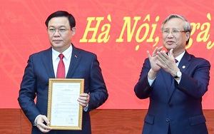 (ẢNH) Toàn cảnh lễ nhận quyết định Bí thư Thành ủy Hà Nội của Phó Thủ tướng Vương Đình Huệ