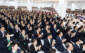Giáo phái Tân Thiên Địa "mập mờ" số liệu, chính quyền Hàn Quốc nghi ngờ che giấu tín đồ nhiễm bệnh