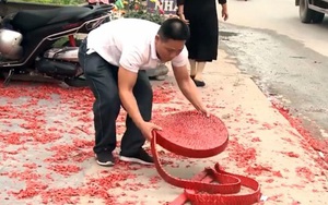 Chủ tịch TP Hà Nội chỉ đạo xử lý nghiêm vụ đốt pháo đỏ đường tại đám cưới ở Sóc Sơn