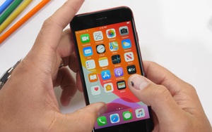 Tra tấn iPhone SE 2020: “iPhone giá rẻ” của Apple nhưng chất lượng không hề rẻ chút nào