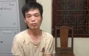 Gã trai mang theo dao bầu, dao nhọn đâm liên tiếp tài xế taxi ở Quảng Ninh để cướp tài sản