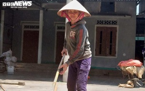 Người nghèo Hà Tĩnh bác tin bị ép buộc, khẳng định tự nguyện nhường tiền hỗ trợ