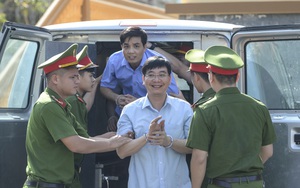 Tuyên án vụ gian lận thi cử ở Hòa Bình: Nguyên Trưởng phòng Khảo thí 8 năm tù, hiệu trưởng trường nội trú 10 năm tù