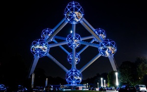 Video: Atomium - Tòa nhà độc đáo với thiết kế cấu trúc nguyên tử