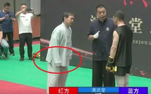 Dùng găng tay lạ để thi triển độc chiêu, võ sư Trung Quốc vẫn bị đánh cho "lên bờ xuống ruộng"