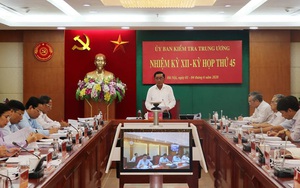 Cách tất cả chức vụ trong Đảng của một thẩm phán TAND tỉnh Hòa Bình do vi phạm rất nghiêm trọng