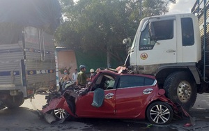 Xe tải tông loạt ô tô dừng đèn đỏ, xe đón dâu bẹp dúm ở Bình Thuận