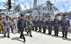 Indonesia quyết liệt, nhóm tàu Trung Quốc chấp nhận rút