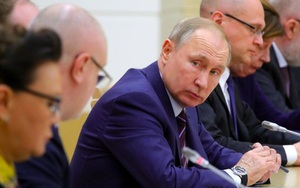 'Nước cờ' nào đã giúp Tổng thống Putin đẩy phe đối lập vào thế không còn lựa chọn?