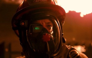 Các nhà khoa học phát triển mặt nạ tích hợp màn hình, giúp lính cứu hỏa có thể “nhìn xuyên” màn khói dày đặc