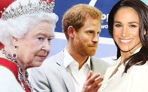 Tiết lộ mới gây sốc: Vợ chồng Meghan Markle có thể quay trở về hoàng gia Anh, khôi phục lại tất cả vì sự nhân nhượng của Nữ hoàng Anh