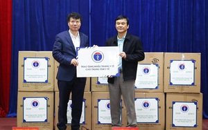 Bộ Y tế tặng 165.000 khẩu trang y tế cho 7 tỉnh biên giới phía Bắc