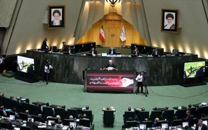 Quốc hội Iran hủy họp vì nhiều quan chức mắc Covid-19