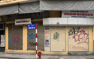 Nhiều cửa hàng tại phố cổ Hà Nội tạm dừng hoạt động