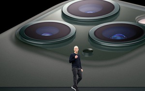 Vốn hóa Apple bốc hơi 100 tỷ USD, CEO Tim Cook đối mặt với khó khăn lớn nhất trong lịch sử