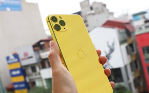 Sốc với điện thoại iPhone Pro Max mạ vàng 24K có giá 50-60 triệu đồng