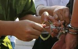 Bắt Phó phòng GD-ĐT liên quan đến vụ án tham ô 26,5 tỉ đồng