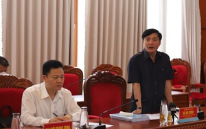 Các ứng viên vào 'phòng thi' tuyển chọn Bí thư huyện ủy