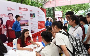 Lo thí sinh đi lại vất vả, các đại học lớn tại Hà Nội tổ chức thi tại nhiều tỉnh, thành phố