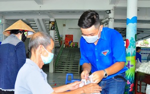 Siêu thị yêu thương 0 đồng đầy ý nghĩa ở Cần Thơ