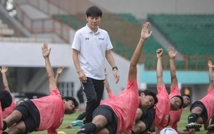 Rộ tin đồng hương thầy Park có khả năng bị bóng đá Indonesia "xù" tiền lương cả triệu USD