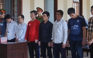 Chủ tiệm in thiệp cưới sản xuất tiền giả lĩnh 14 năm tù