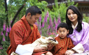 Hoàng hậu 'vạn người mê' Bhutan chính thức công bố hình ảnh con trai thứ 2 mới sinh khiến dân mạng xuýt xoa