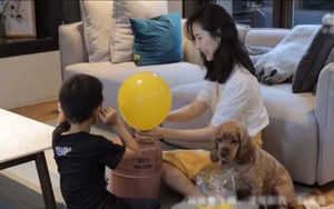 Vợ chủ tịch Taobao lần đầu tiên đưa cả 2 con vào vlog riêng và liên tục khoe nhẫn ở ngón áp út ẩn ý tình trạng của vợ chồng