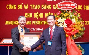 Những "bàn tay vàng" y khoa: Chàng trai giao bún thành chuyên gia mổ não
